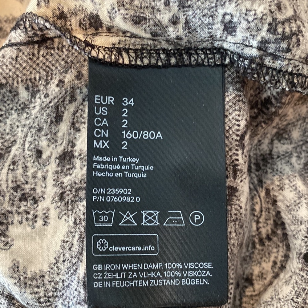H&M size 2 - Picture 4 of 4